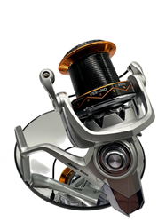 REEL DE LANZAR VERANO 9000